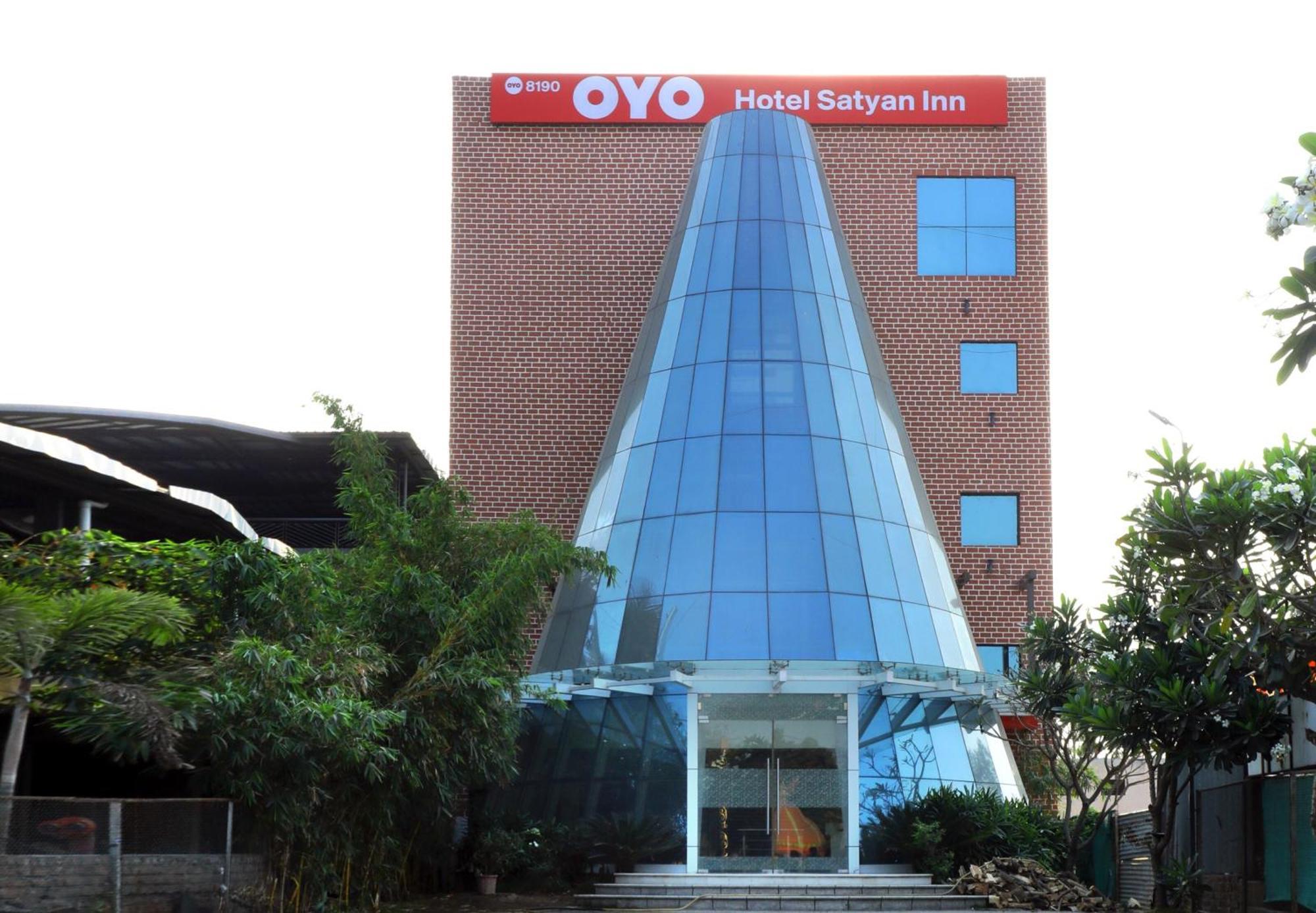 Collection O Satyan Inn Shirdi Buitenkant foto