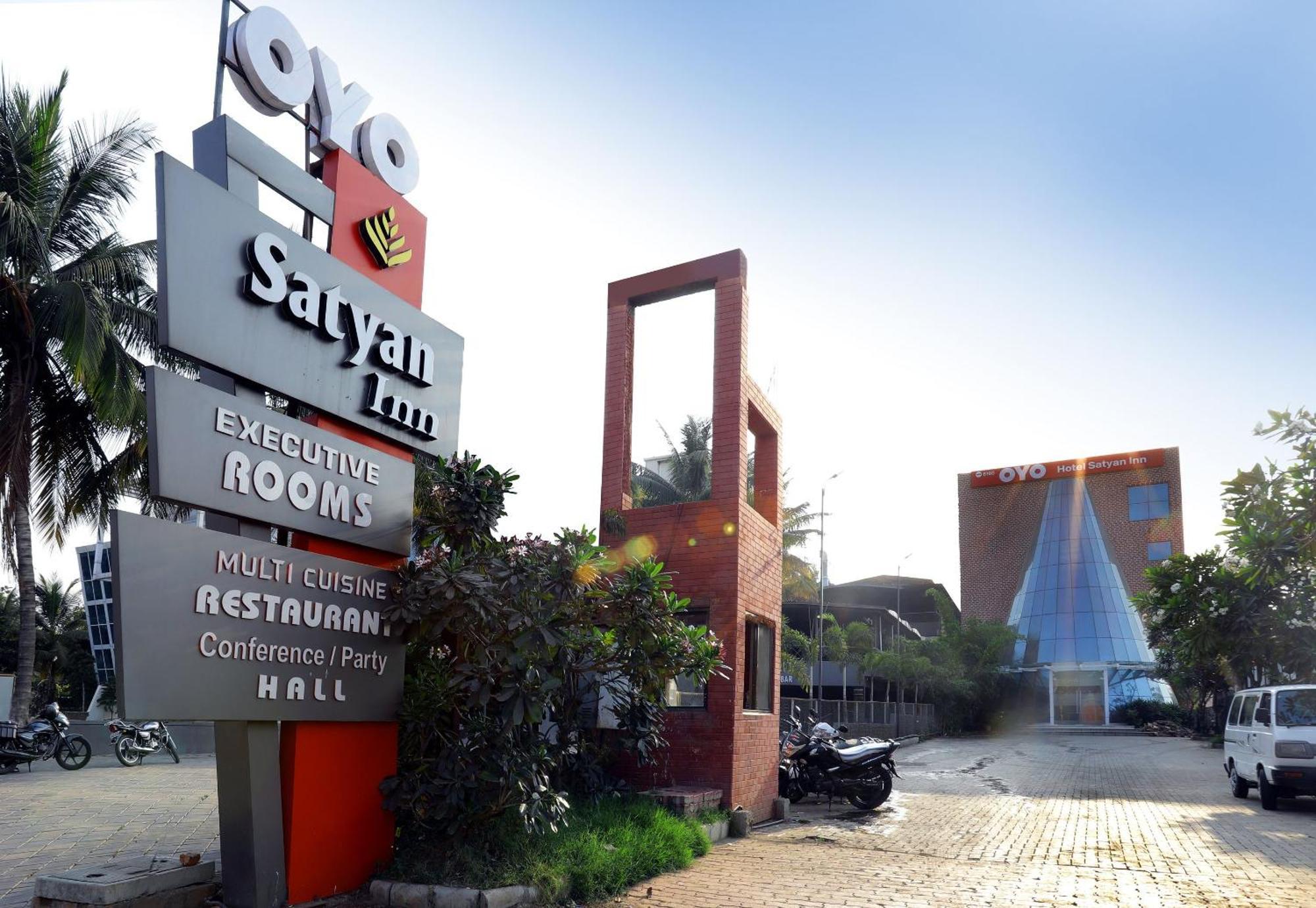 Collection O Satyan Inn Shirdi Buitenkant foto