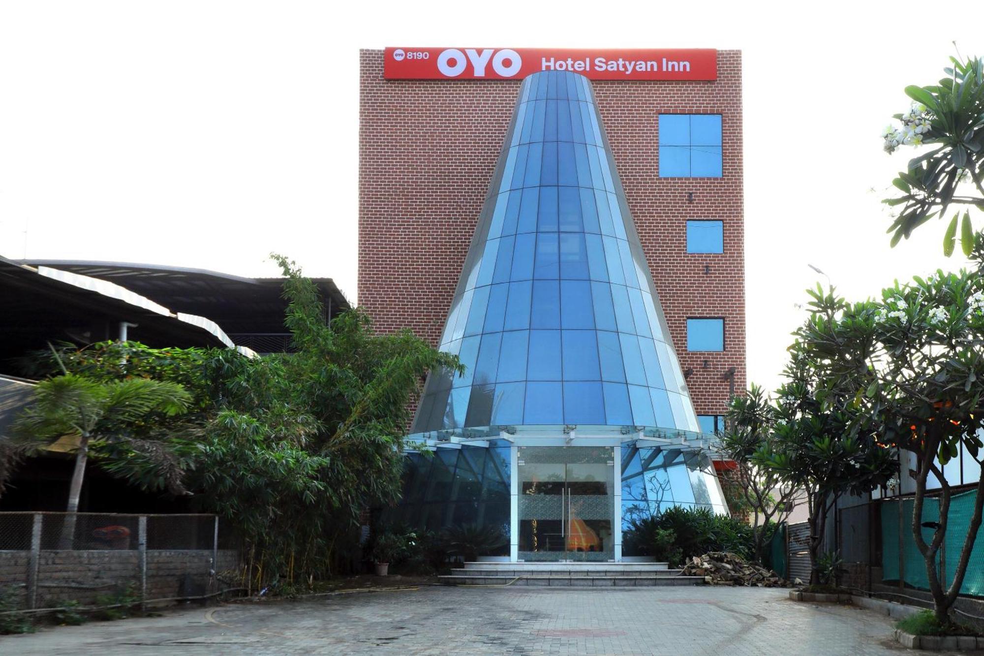 Collection O Satyan Inn Shirdi Buitenkant foto