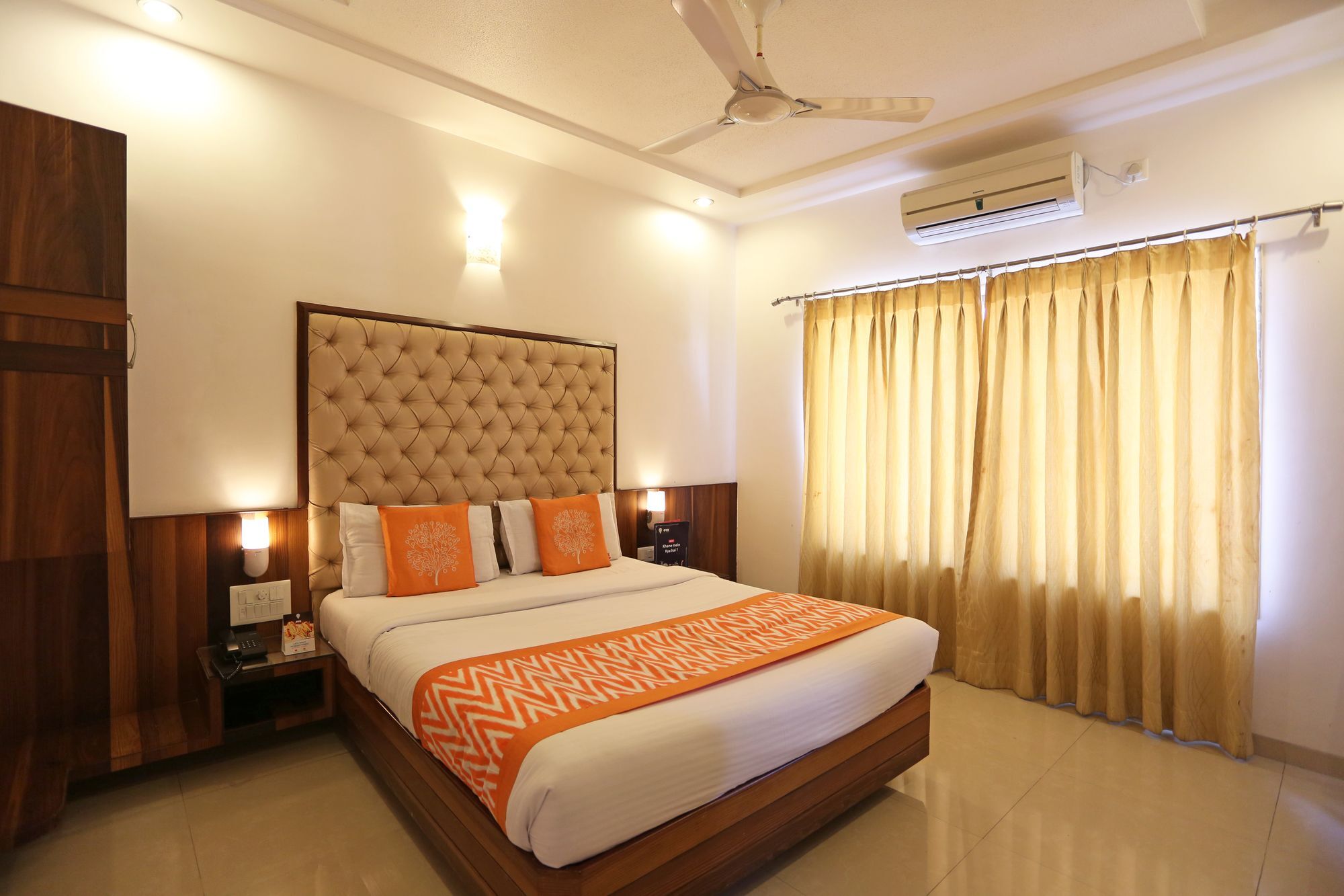 Collection O Satyan Inn Shirdi Buitenkant foto